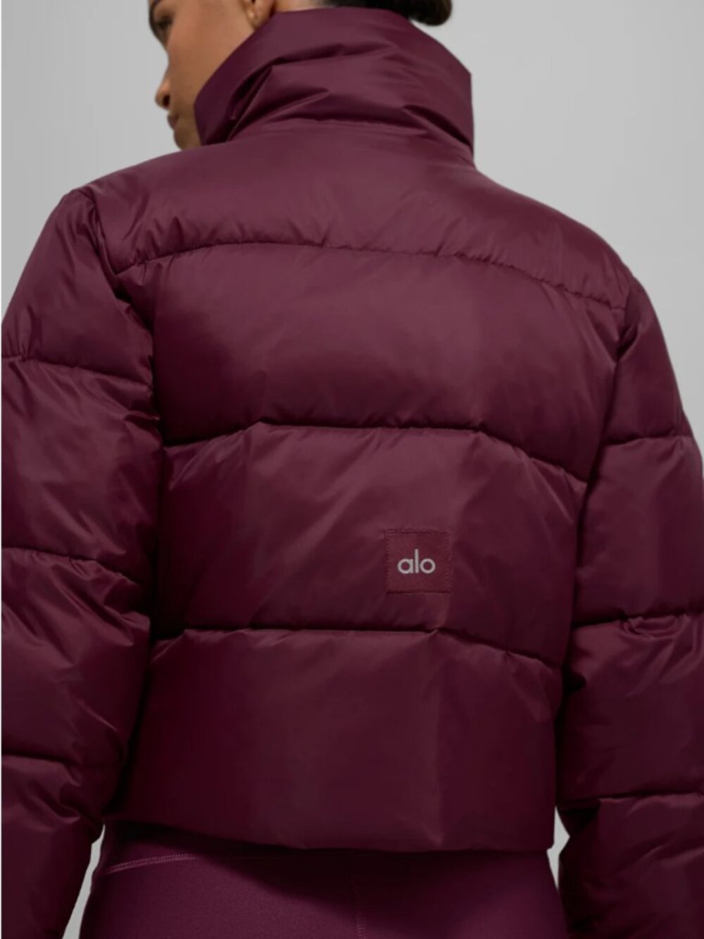 ALO Yoga Gold Rush Puffer Jacket Burgundy Size Small NWT - Picture 3 of 11